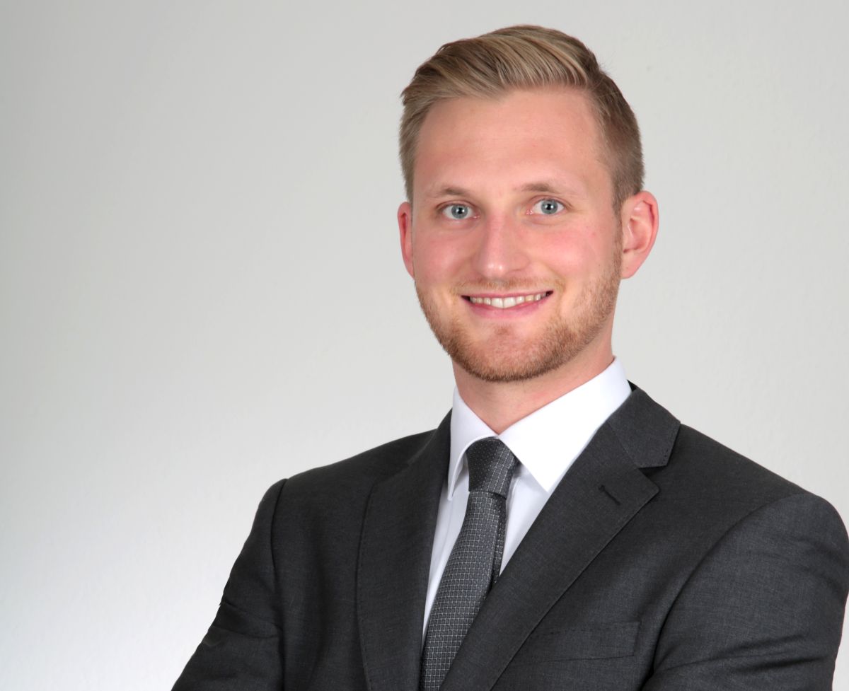 Lars Ullrich studiert an der Friedrich-Alexander-Universität Erlangen-Nürnberg Mechatronik und nimmt an der Bayerischen EltieAkademie teil.