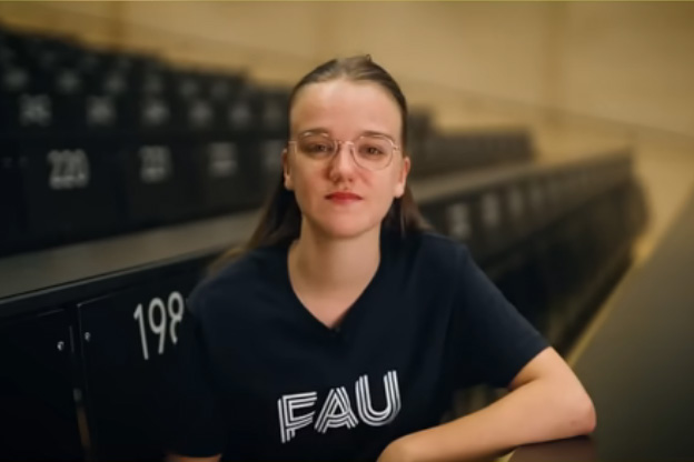 Alessia studiert Medizintechnik an der Friedrich-Alexander-Universität Erlangen-Nürnberg