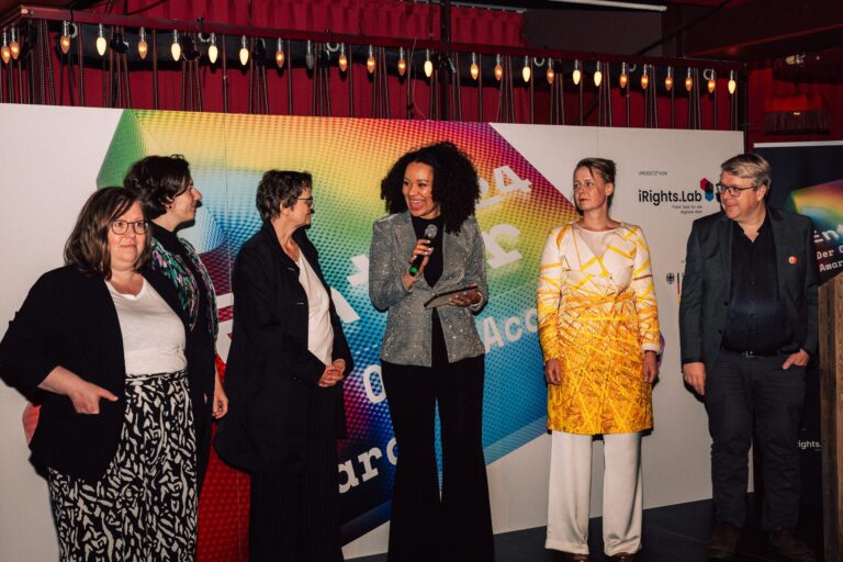 UB erhält Preis für Open Access-Projekt