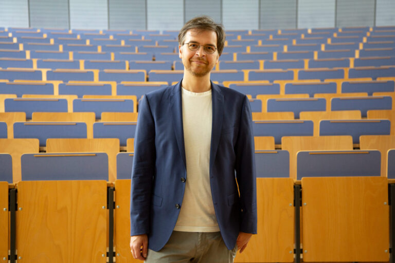 Neu an der Uni: Prof. Dr. Hartmut Hombrecher