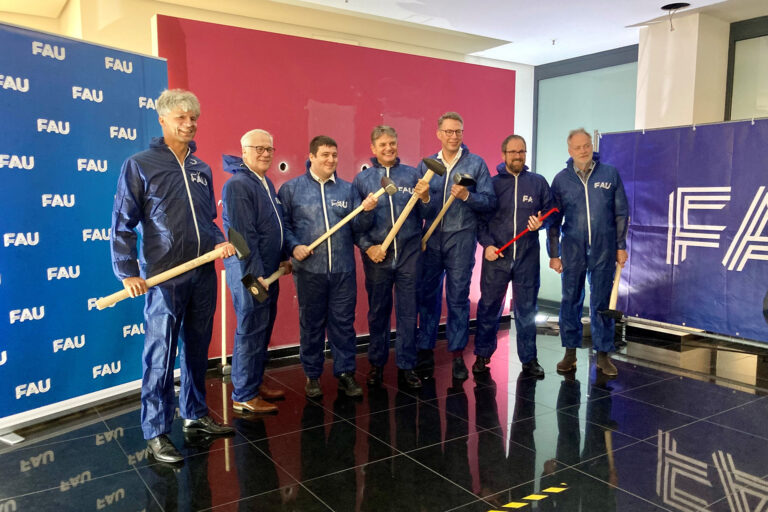 Umbau und Erweiterung am Himbeerpalast beginnen