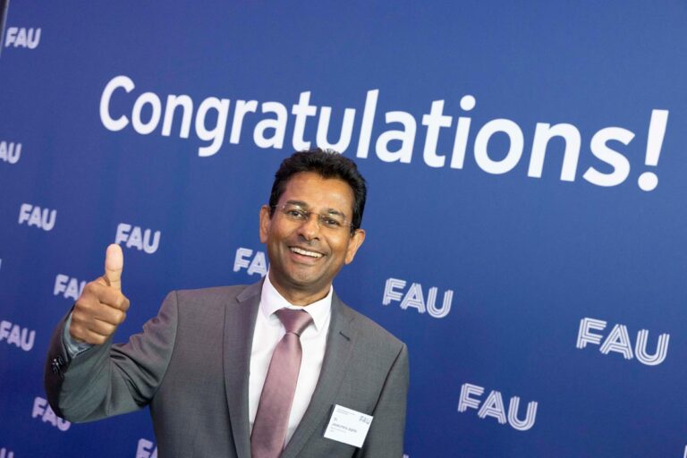 Ehrung der Promovierten: Alumni, wo seid ihr?