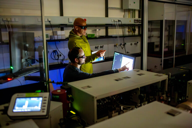 Chemische Reaktionen: Mit Hochdruck entschlüsselt