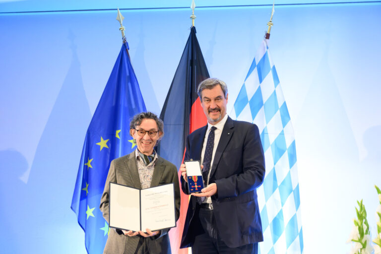 Demenzforschung: Bundesverdienstkreuz für Prof. Dr. Elmar Gräßel