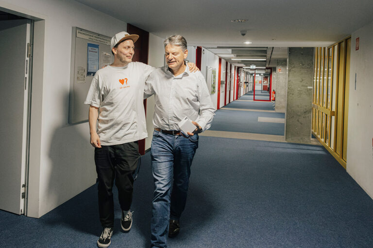 A cup with the President – Episode 32: Prof. Dr. Simon Reif