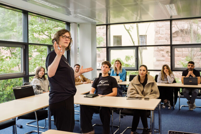 Angebote für Schulen, Schülerinnen und Schüler