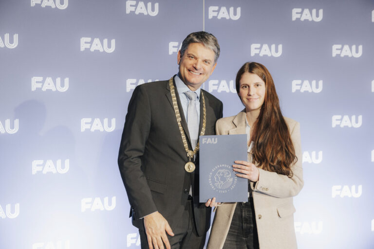 Deutschlandstipendium: „Jemand, der in meine Zukunft investiert“