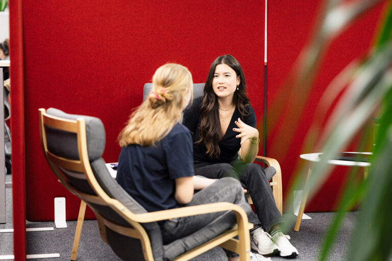 Beitragsbild für Alumni-Netzwerk