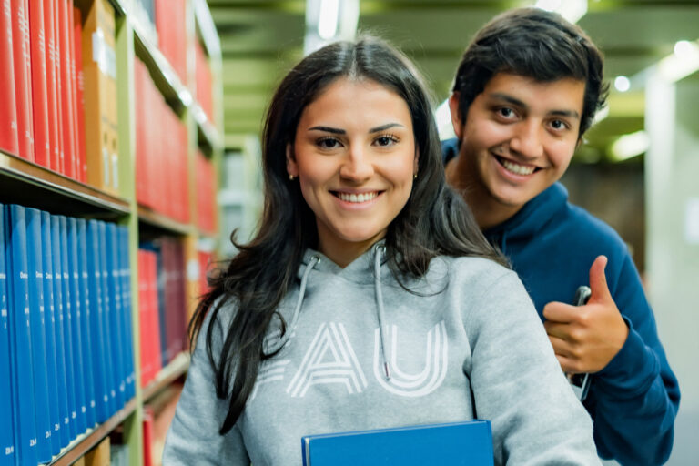 Bewerbung und Einschreibung für Internationale