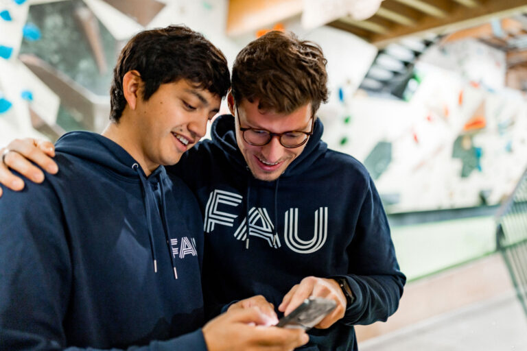 Tutorinnen und Tutoren