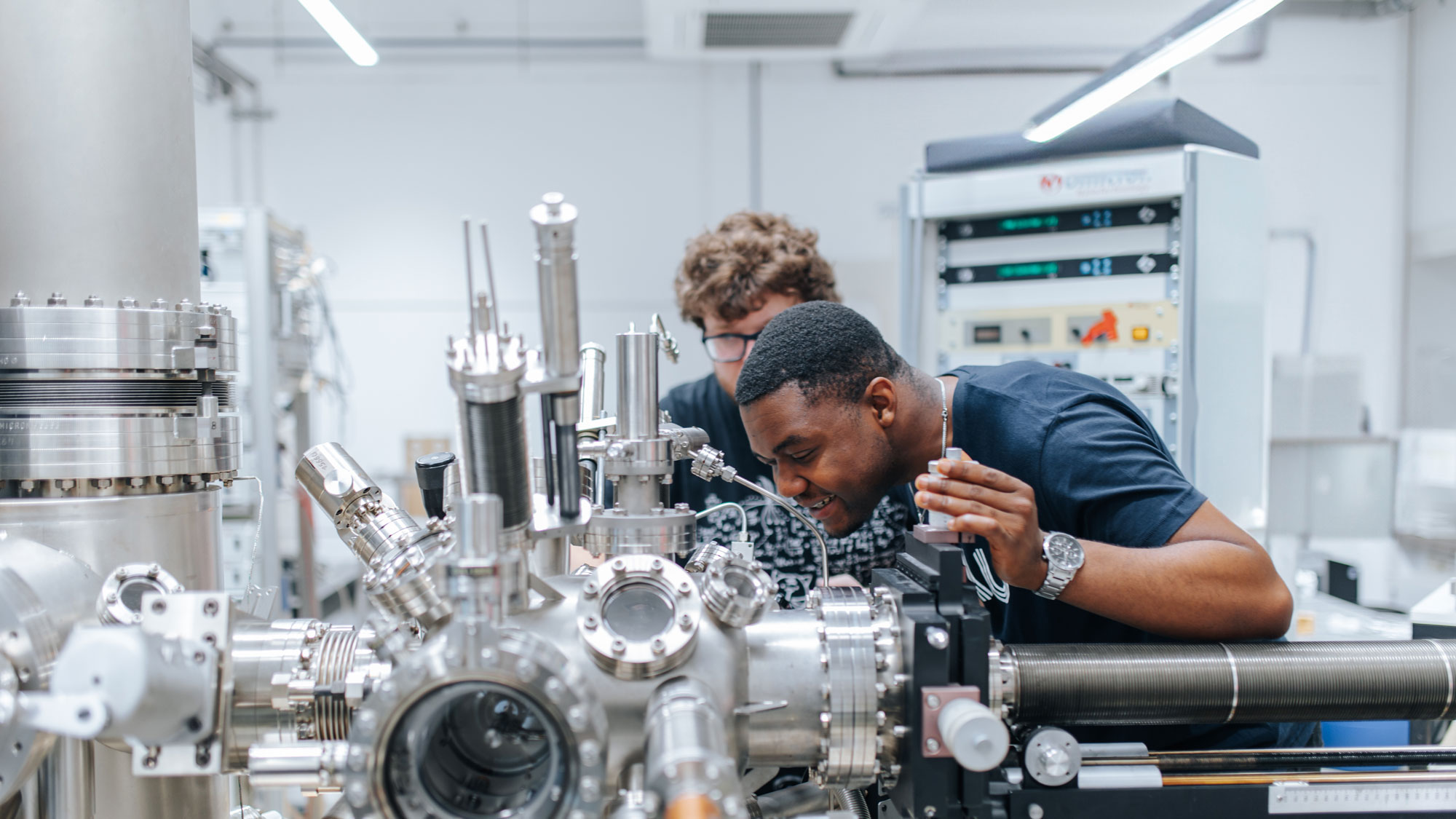 FAU-Verbundstudium: Wissenschaft und Praxis kombiniert