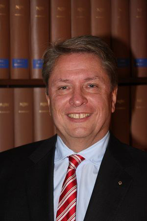 Porträtfoto von Günther Lang