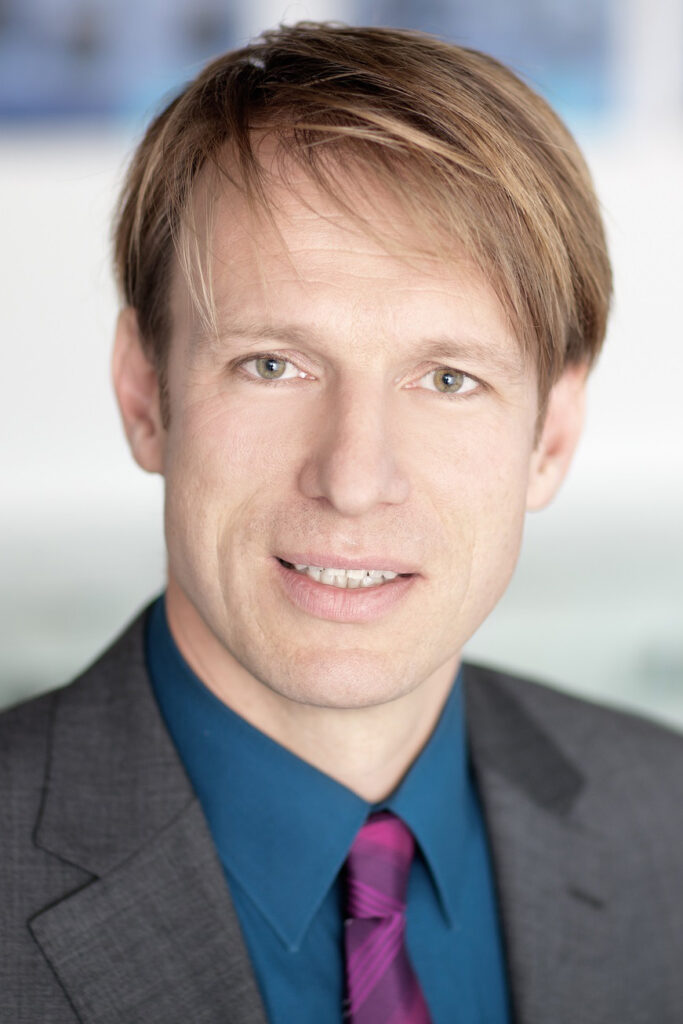 Porträtfoto von Anton Fuchs.